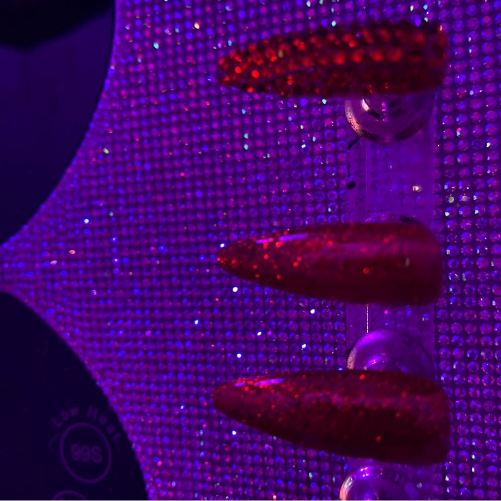 Custom Glitter Rhinestone Red False Press On Nails - Picture 2 of 3